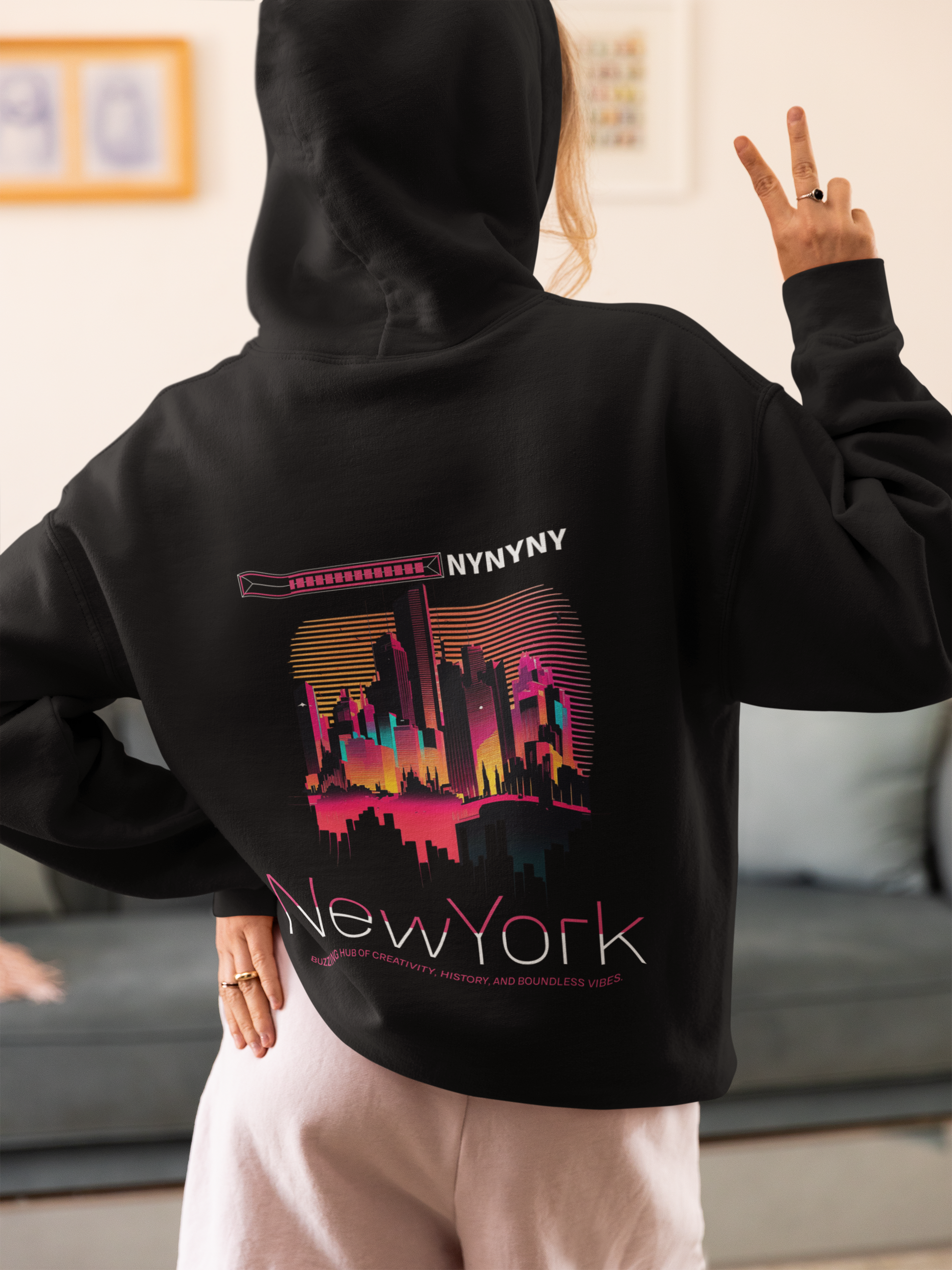 New York City Skyline Hoodie - Retro Colorful NYC Design - Graffiti